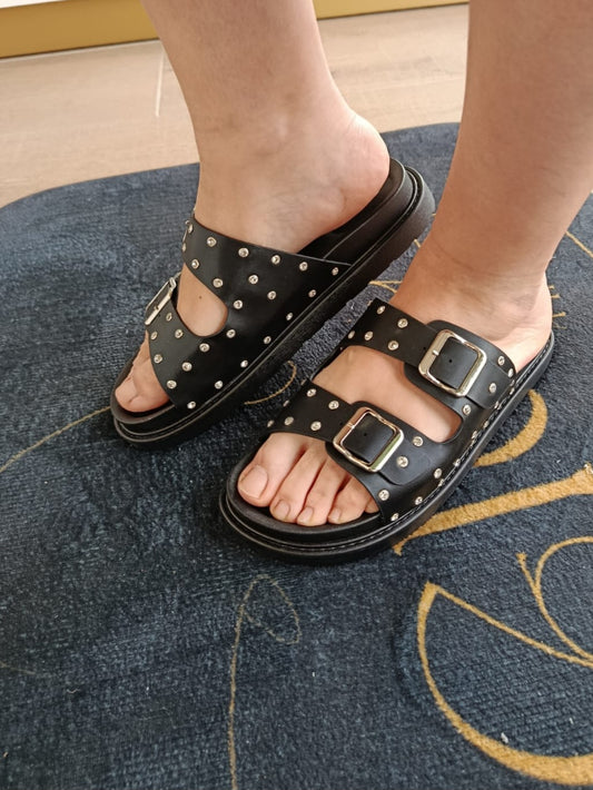 CHINELO PRETO