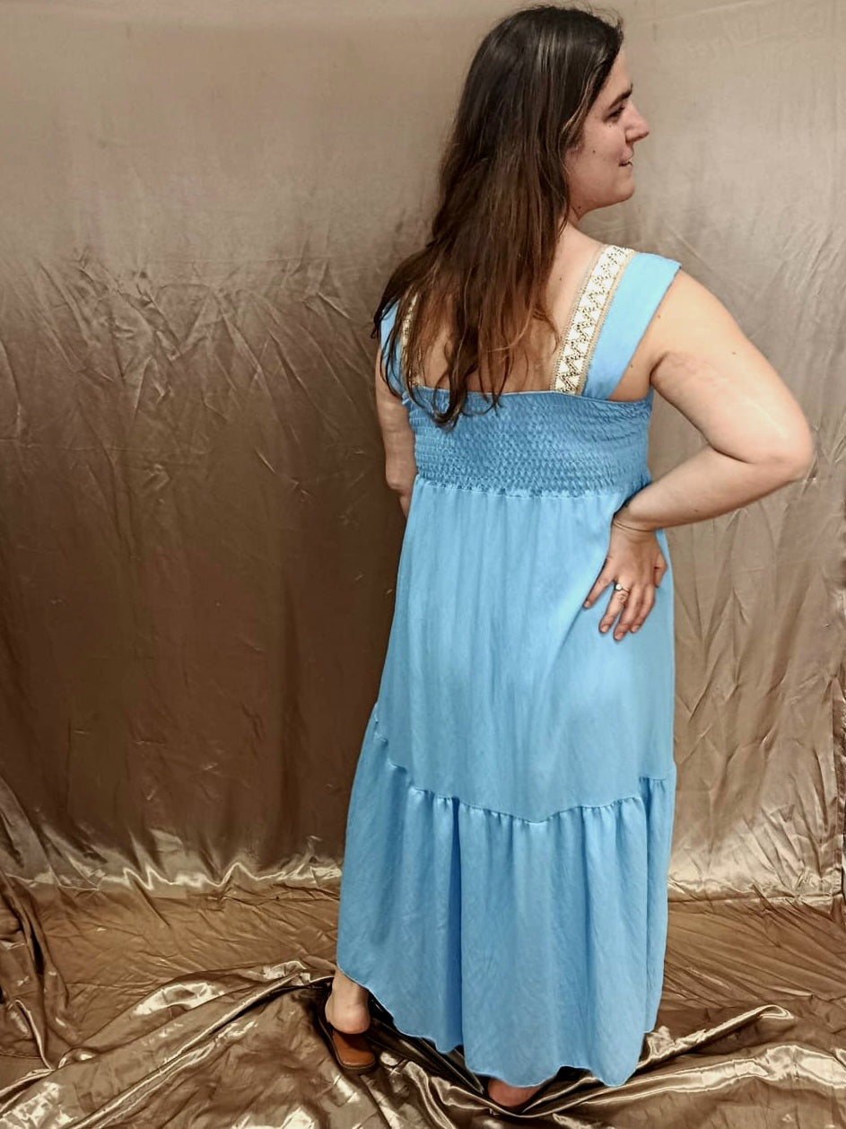 VESTIDO MIDI