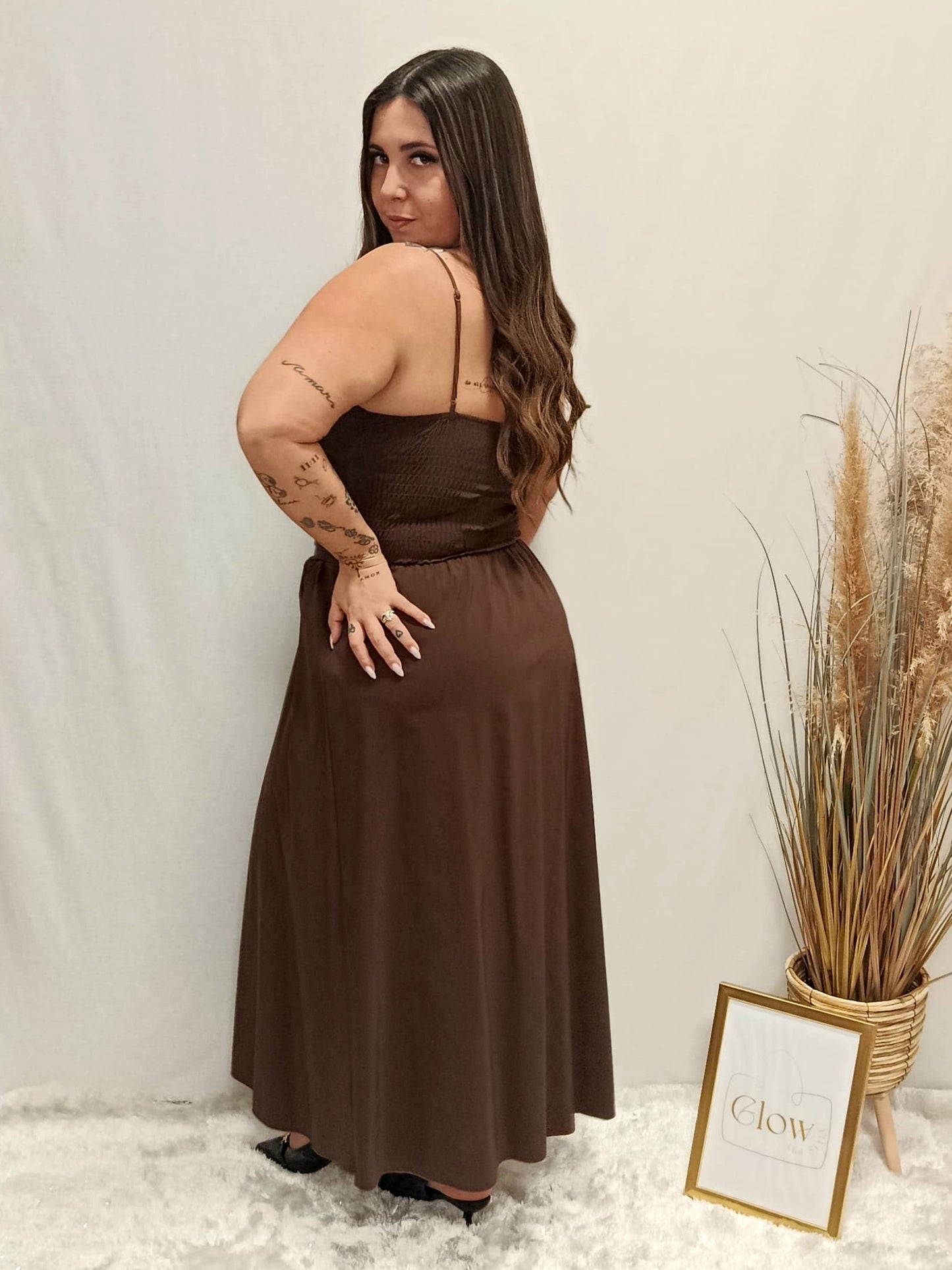 VESTIDO MIDI ELEGANCE