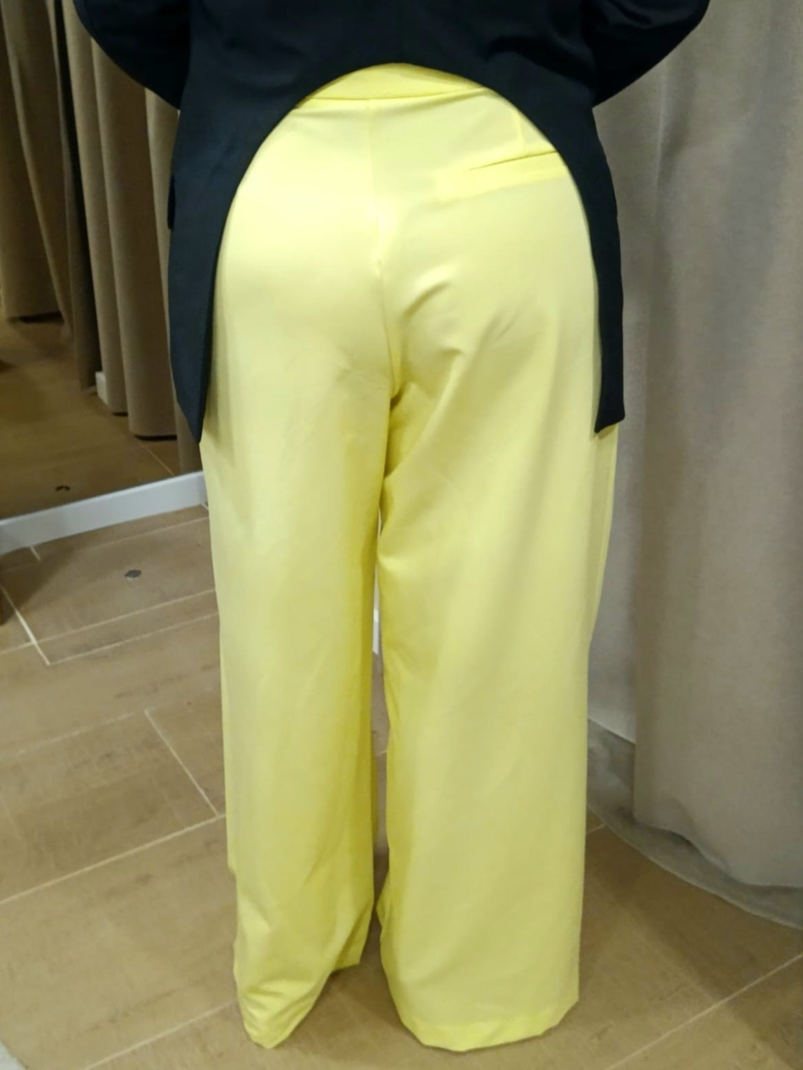CALÇA LUMINA